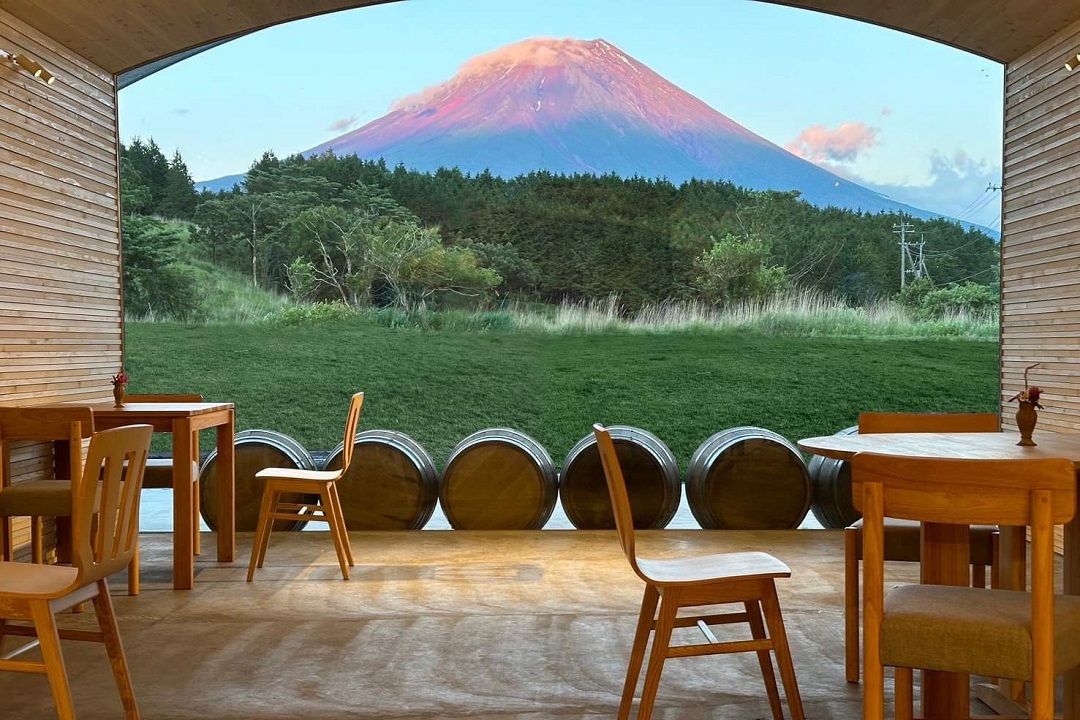 /userfiles/images/columns/42191/2_cafe MtFuji002.jpeg